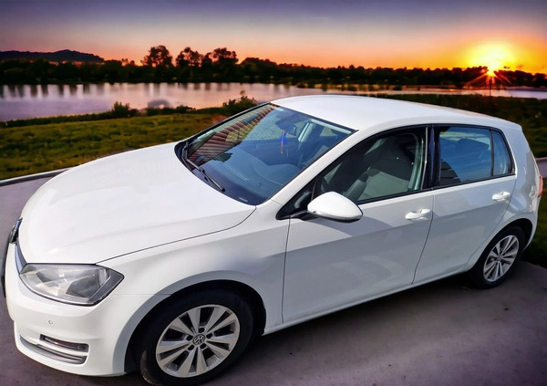Volkswagen Golf cena 38500 przebieg: 126000, rok produkcji 2015 z Sompolno małe 631